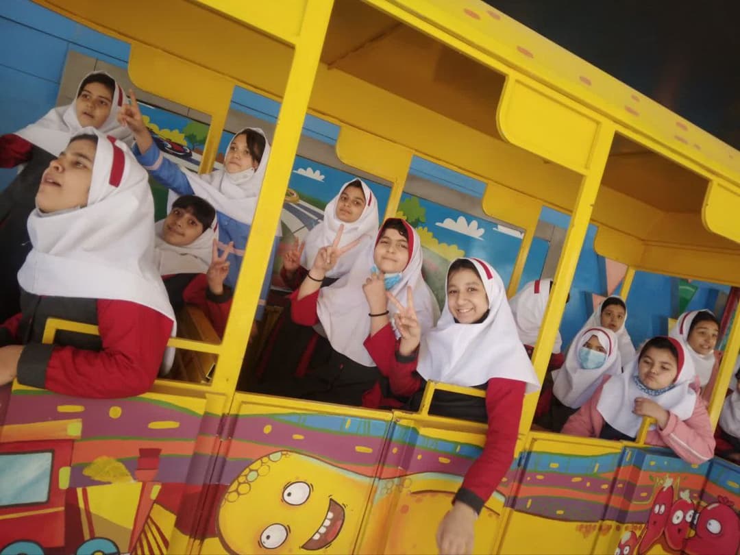 خانه بازی کودک فرنهاد